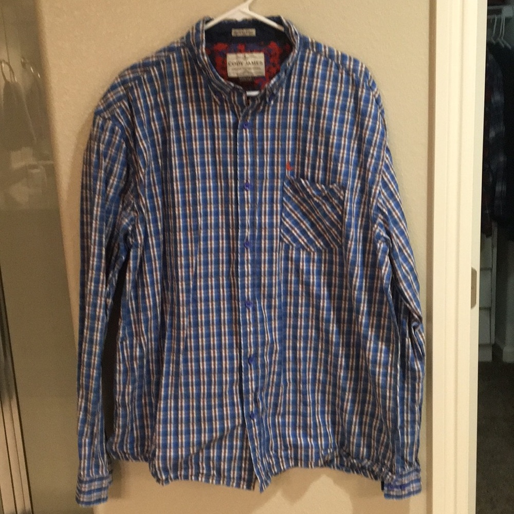 Cody James long sleeve dress shirt.